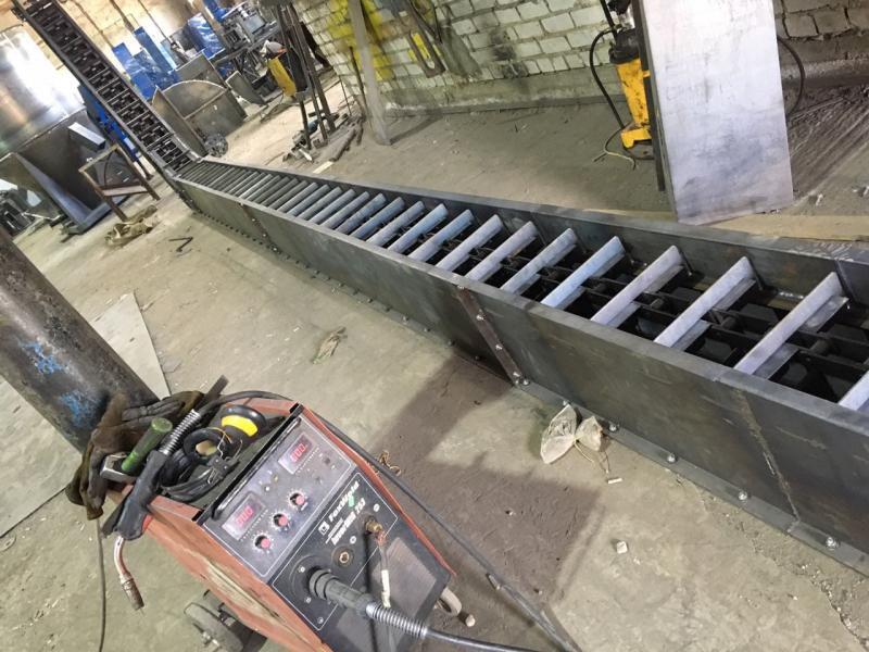 Транспортер цепной скребковый