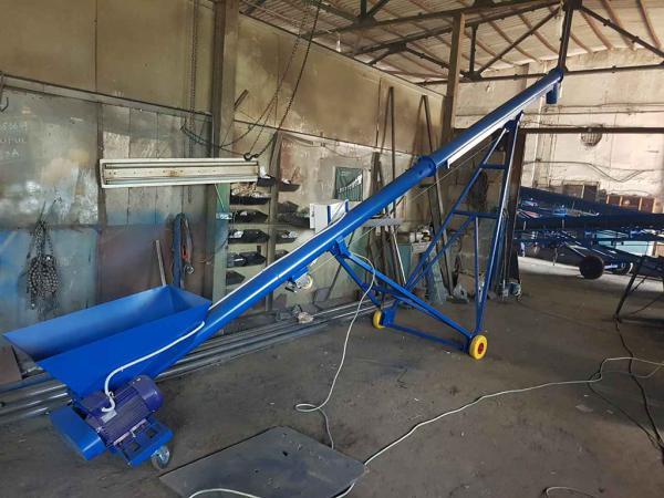 Винтовой шнековый конвейер для зерна